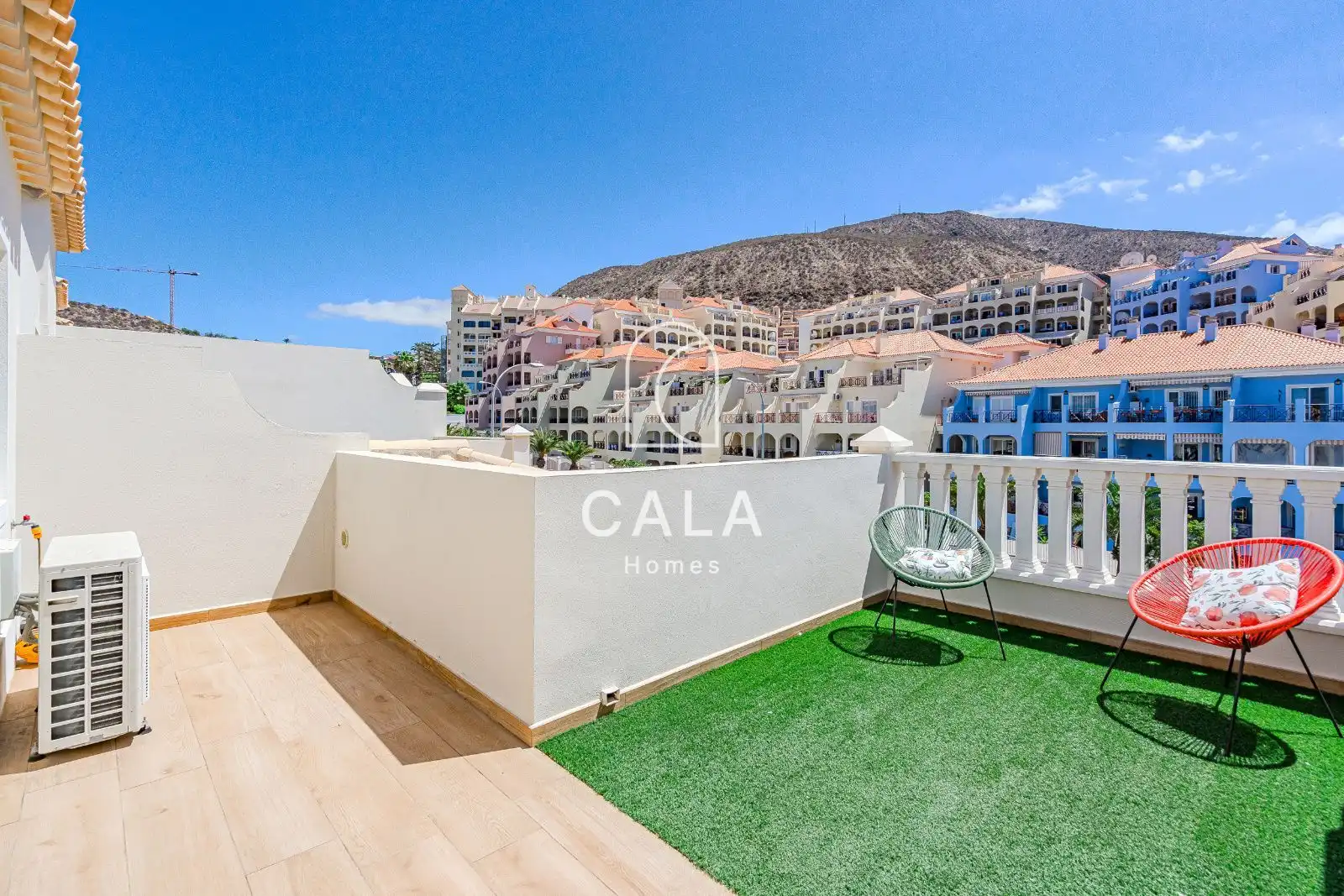 Detached homes for sale in Hermano Pedro de Bethencourt, Los Cristianos