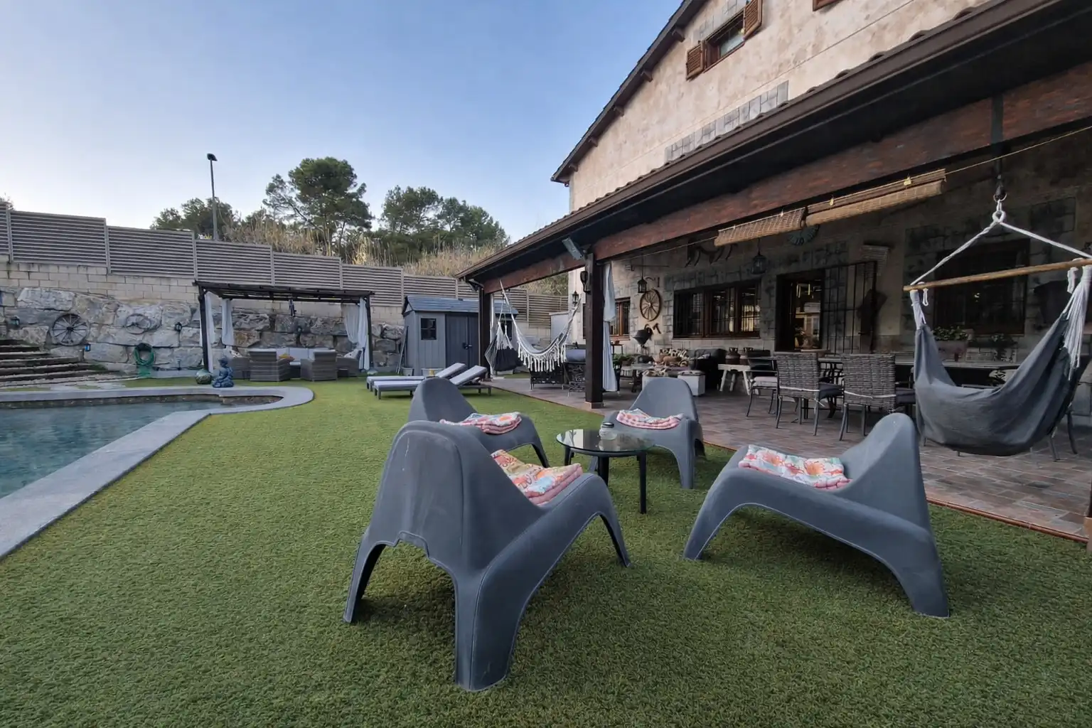 Casa con terraza en venta en Carrer dels Avellaners, imagen 6