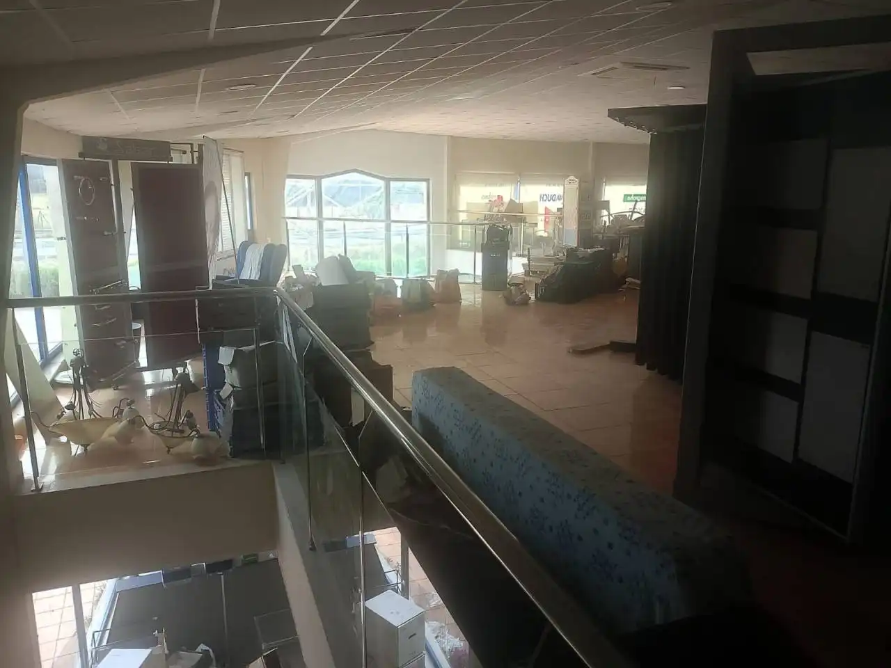 Nau industrial en venda en Gandia amb Calefacció i Alarma