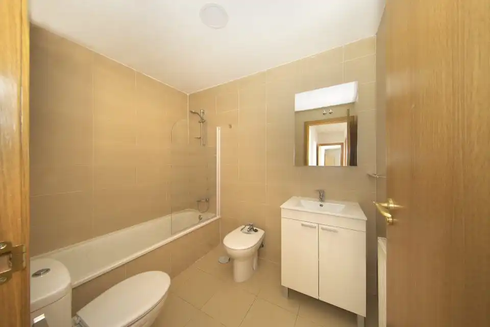 Baño de Piso de alquiler en Móstoles con Trastero