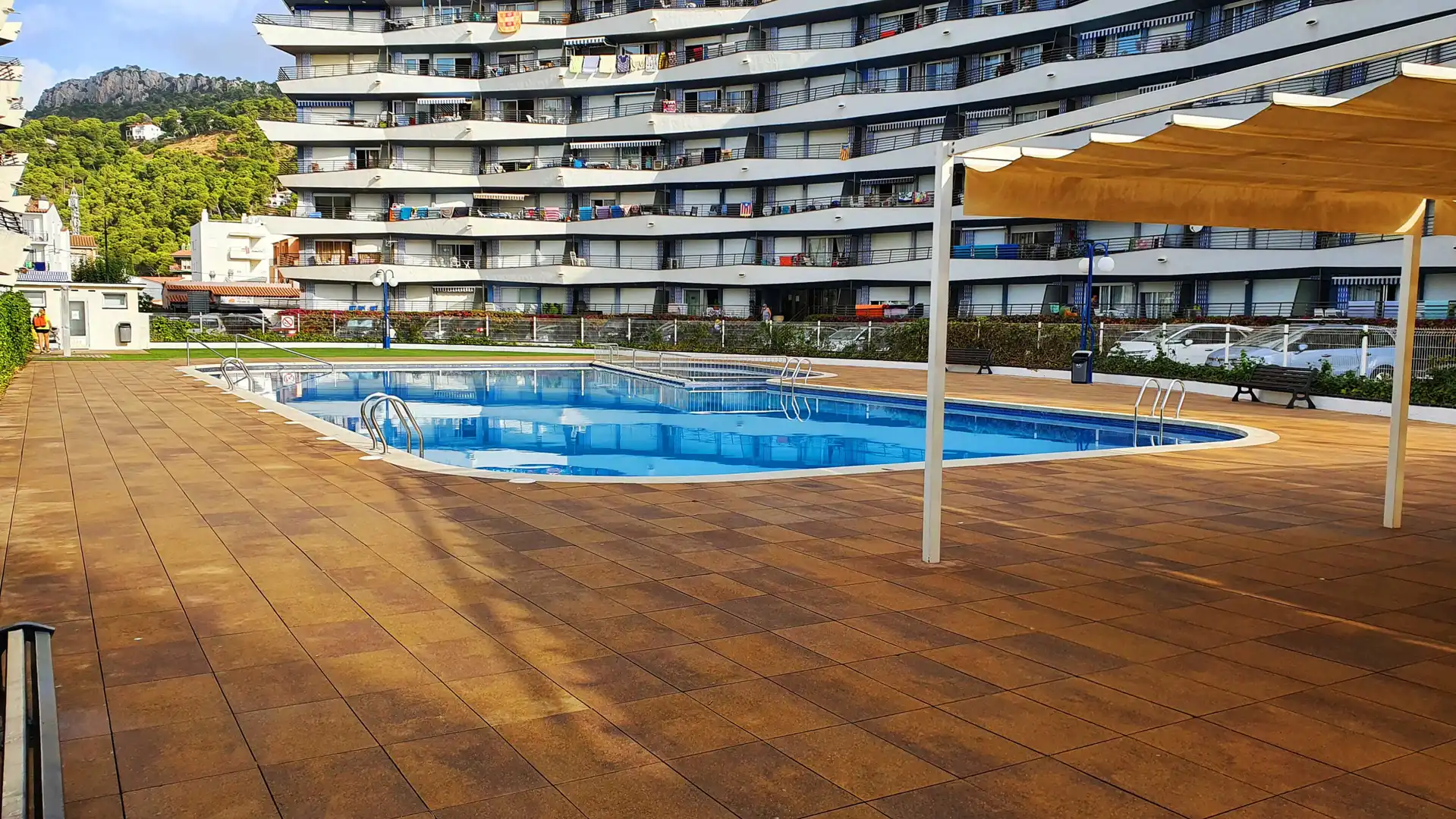 Piscina de Piso en venta en L'Estartit con Terraza y Piscina comunitaria