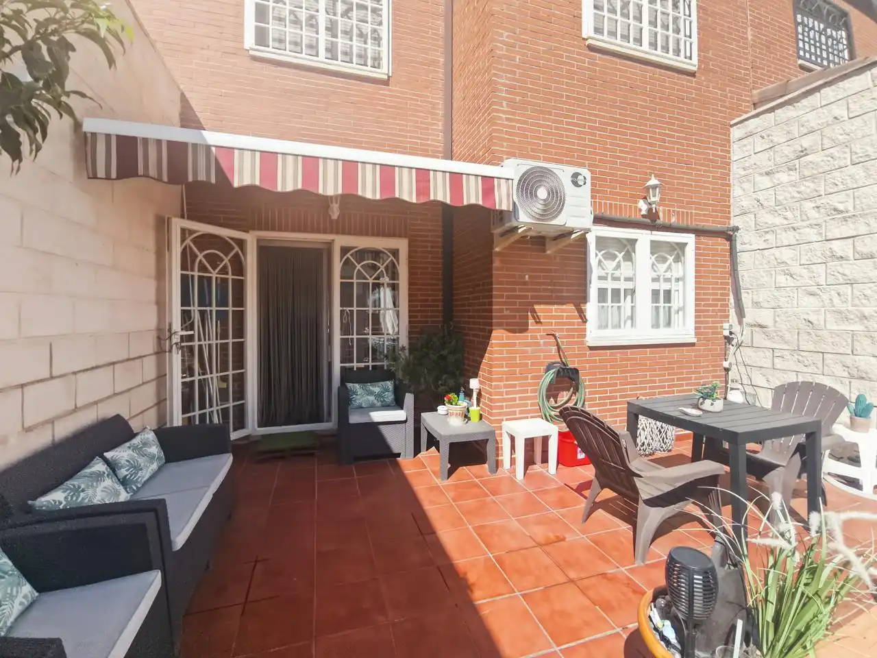 Terraza de Casa adosada en venta en Rivas-Vaciamadrid con Aire acondicionado, Calefacción y Jardín privado
