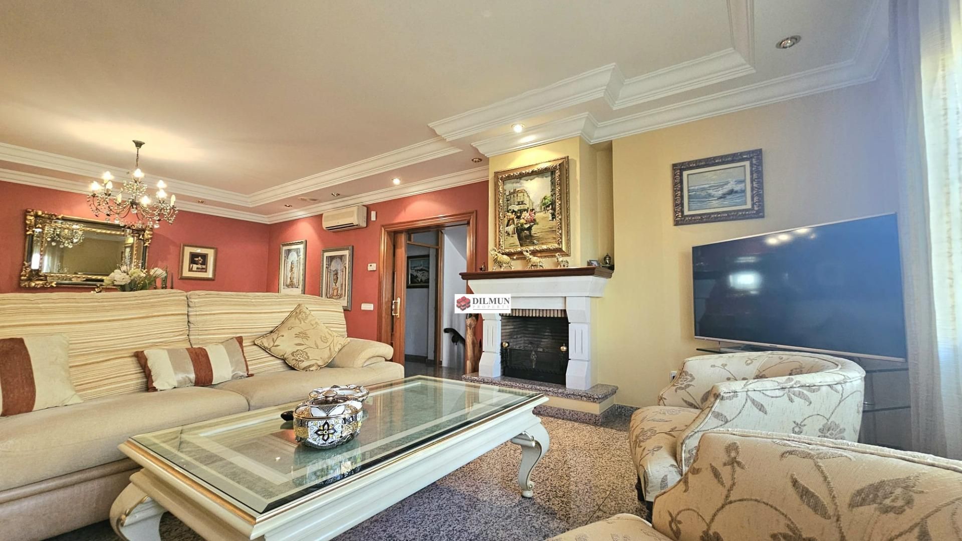 Sala de estar de Casa o chalet en venta en Mijas con Aire acondicionado, Calefacción y Terraza