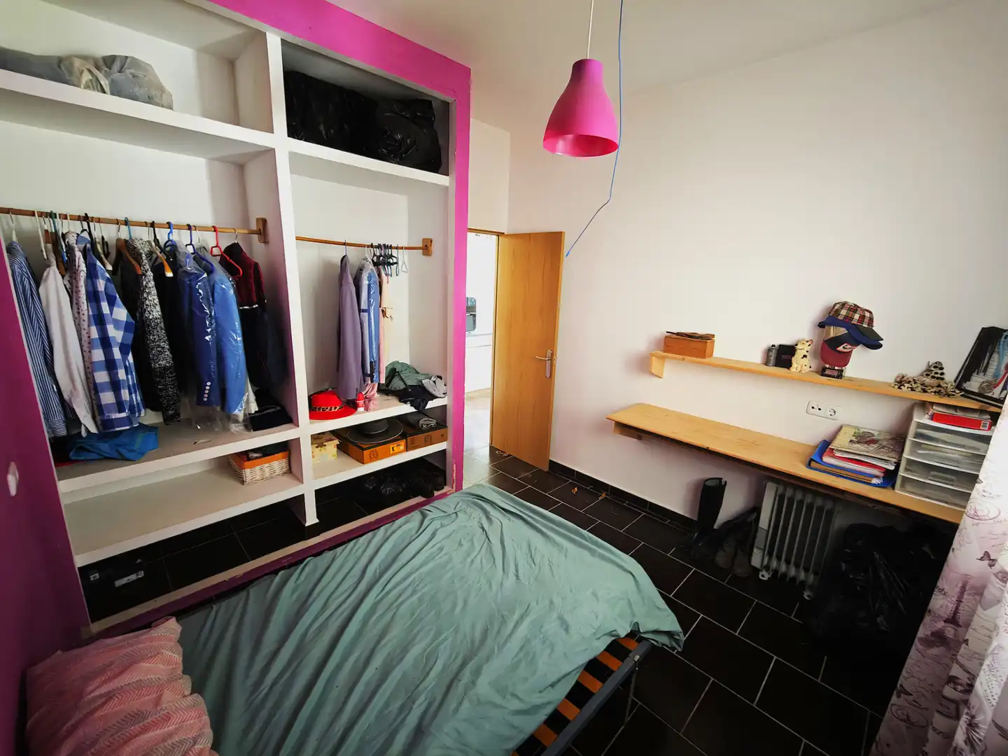Dormitori de Casa o xalet en venda en Utrera amb Aire condicionat, Jardí privat i Terrassa
