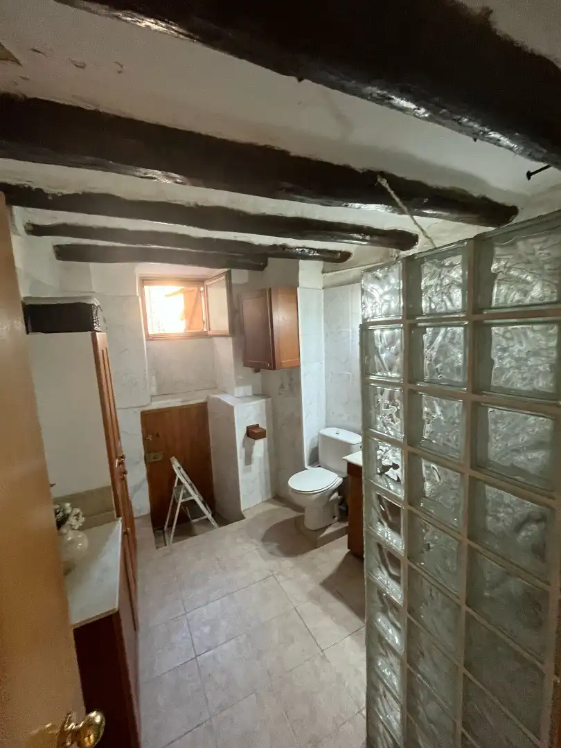 Badezimmer von Haus oder Chalet zum Verkauf in Tàrrega mit Heizung, Möbliert und Ofen