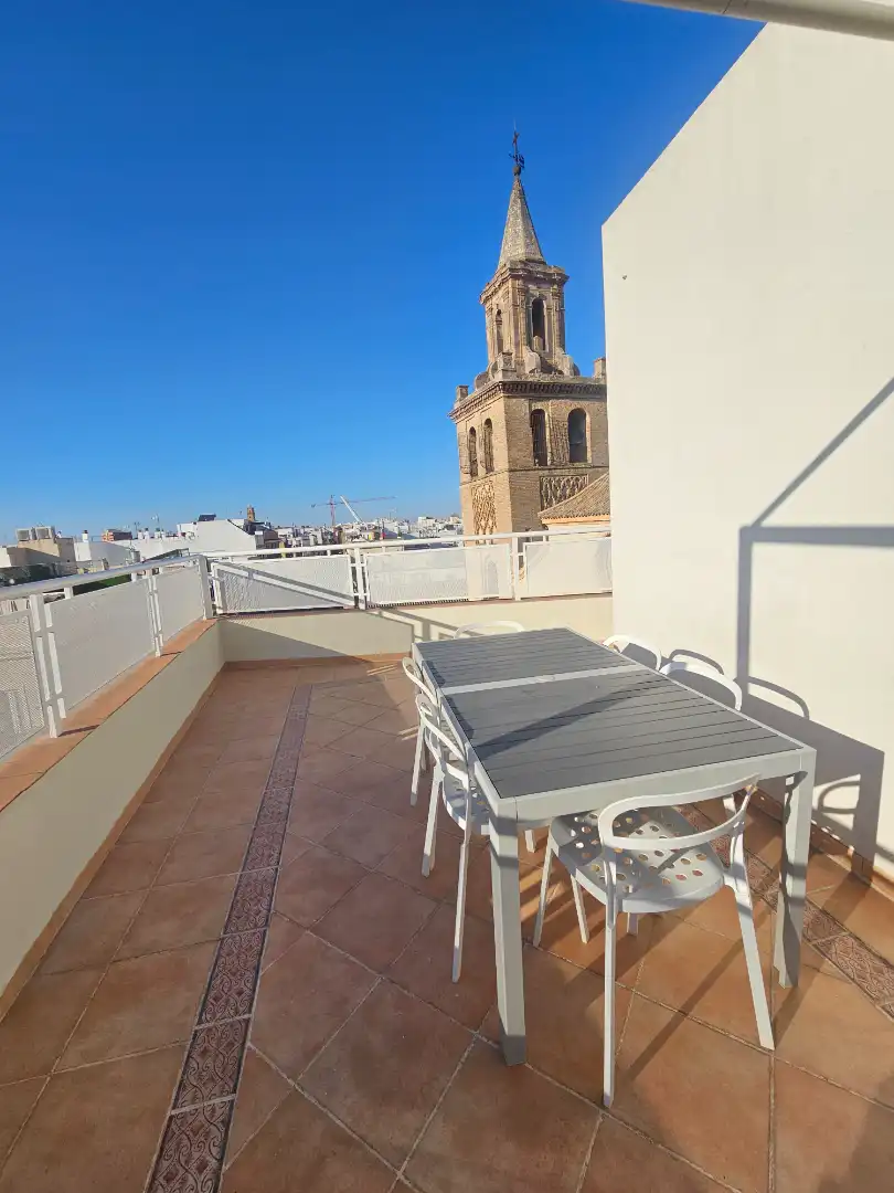 Terrace of Attic for sale in Casco Antiguo