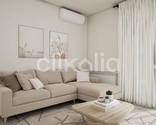 Living room of Flat for sale in  Madrid Capital  with Air Conditioner, Heating and Terrace