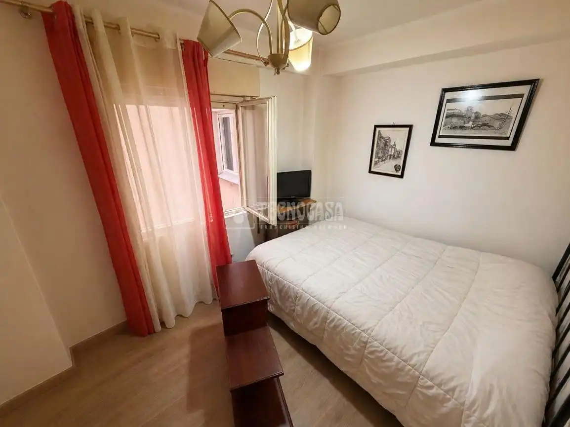 Habitación de Piso en venta en Santander con Calefacción