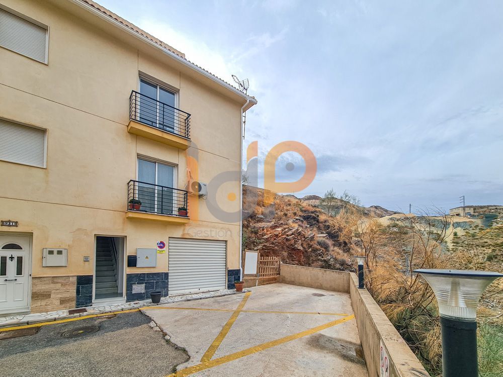 Vista exterior de Dúplex en venta en Macael con Aire acondicionado y Balcón