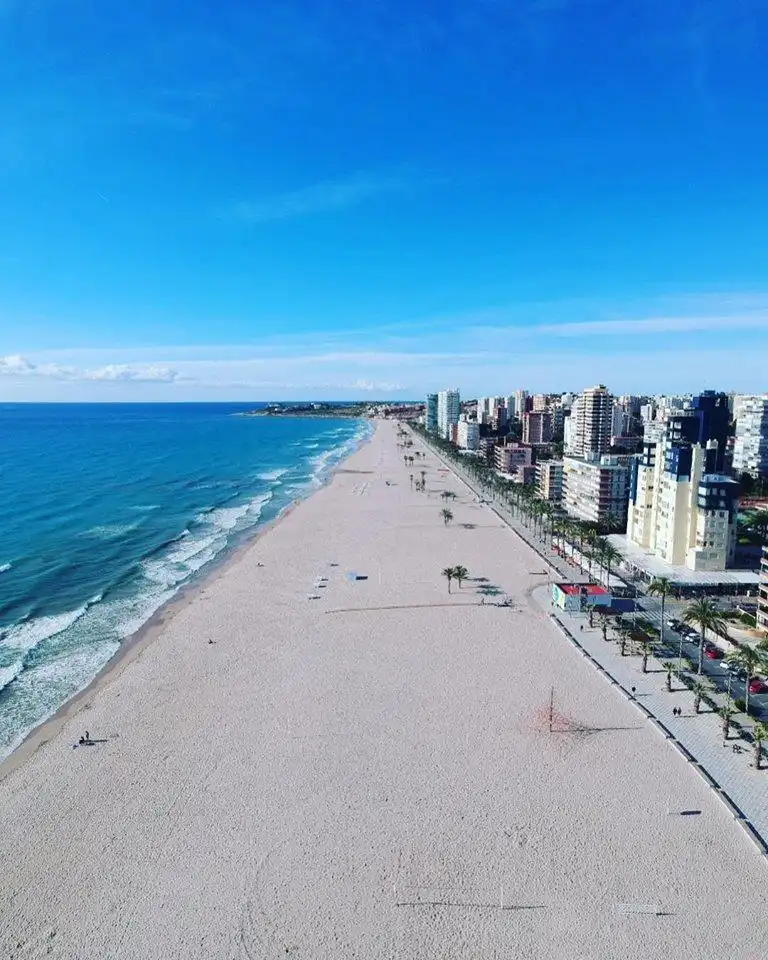 Exterior view of Houses for rent in El Campello  with Terrace