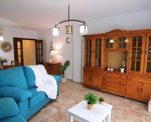 Sala d'estar de Apartament en venda en Alhaurín El Grande amb Aire condicionat, Calefacció i Terrassa