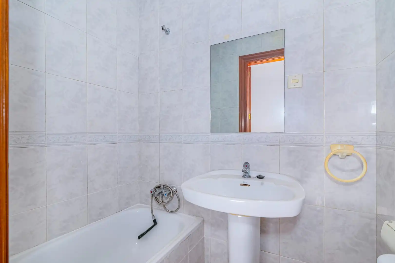 Badezimmer von Haus oder Chalet zum Verkauf in Granada mit Terrasse und Balkon