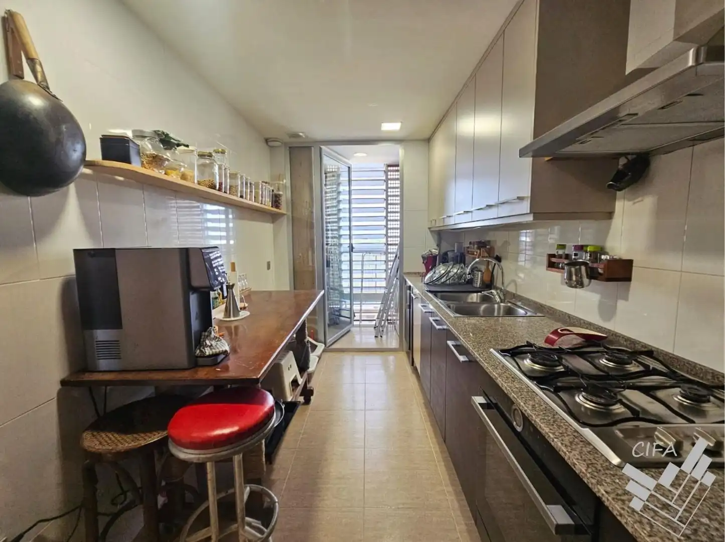 Kitchen of Flat for sale in Vinaròs  with Air Conditioner, Storage room and Balcony