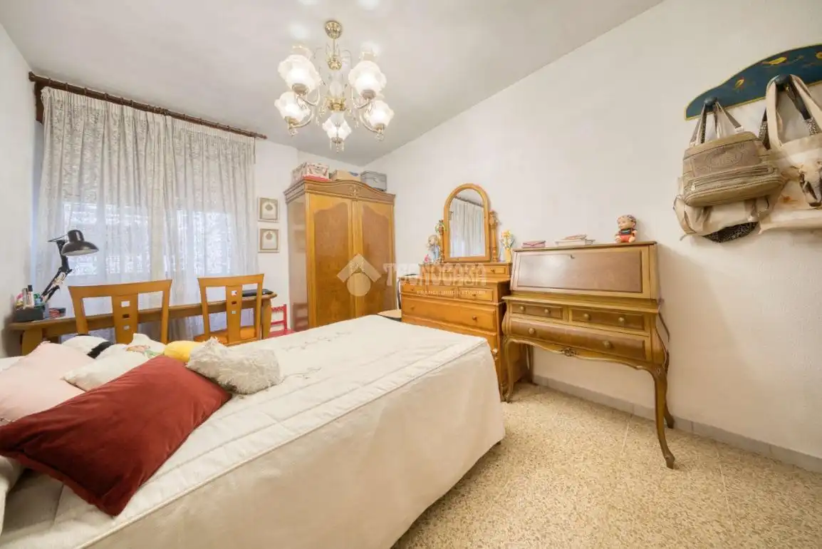 Habitación de Piso en venta en Valladolid con Calefacción
