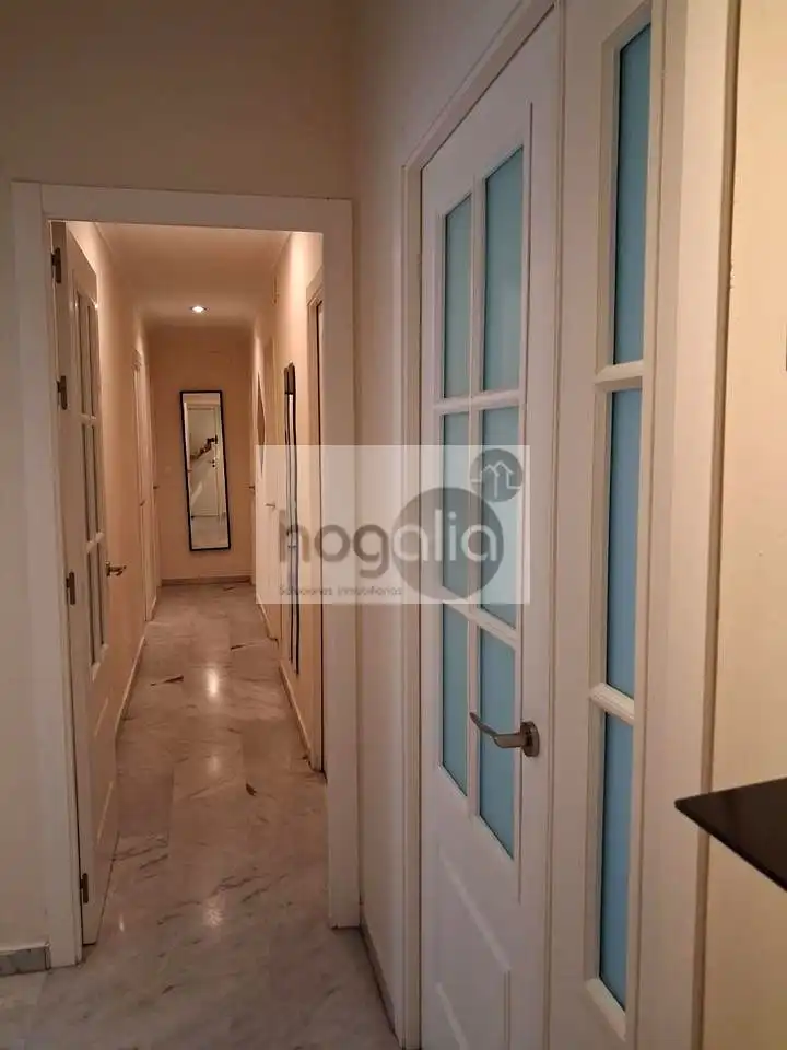 Flat for rent in Este - Alcosa- Torreblanca