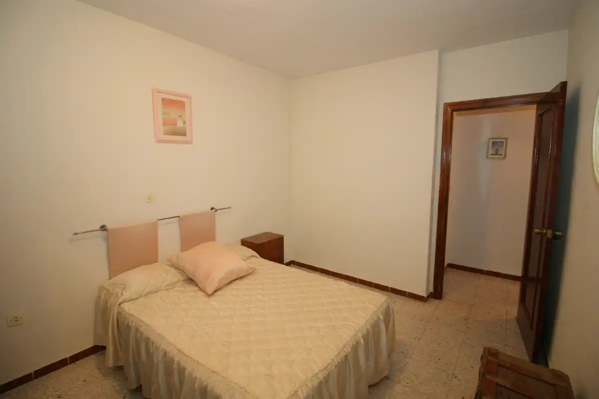 Habitación de Piso en venta en Candeleda con Amueblado y Balcón