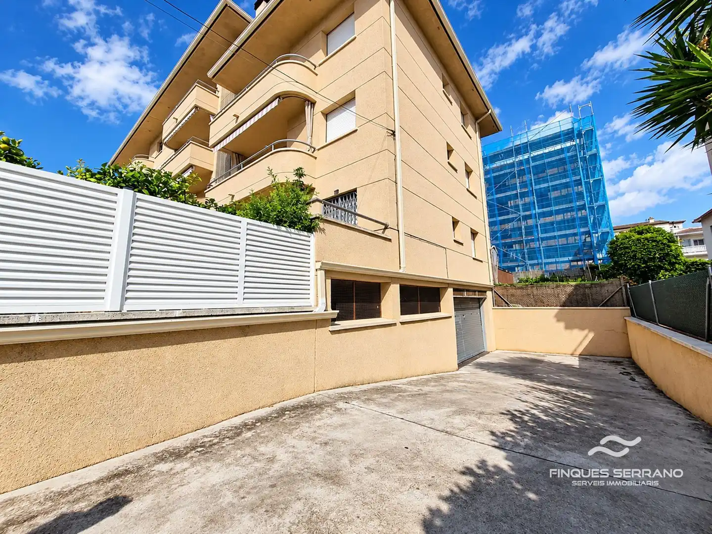 Vista exterior de Piso en venta en Nucli Antic
