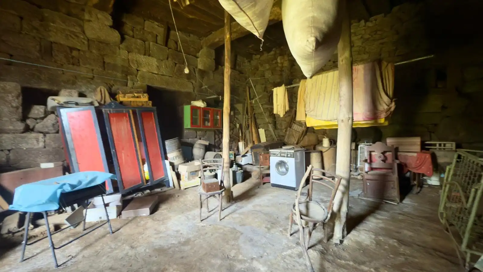 Finca rústica en venta en Cenlle con Jardín privado, Terraza y Trastero