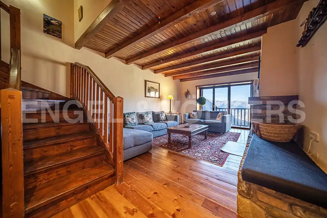 Sala d'estar de Casa adosada en venda en Naut Aran amb Calefacció, Moblat i Forn
