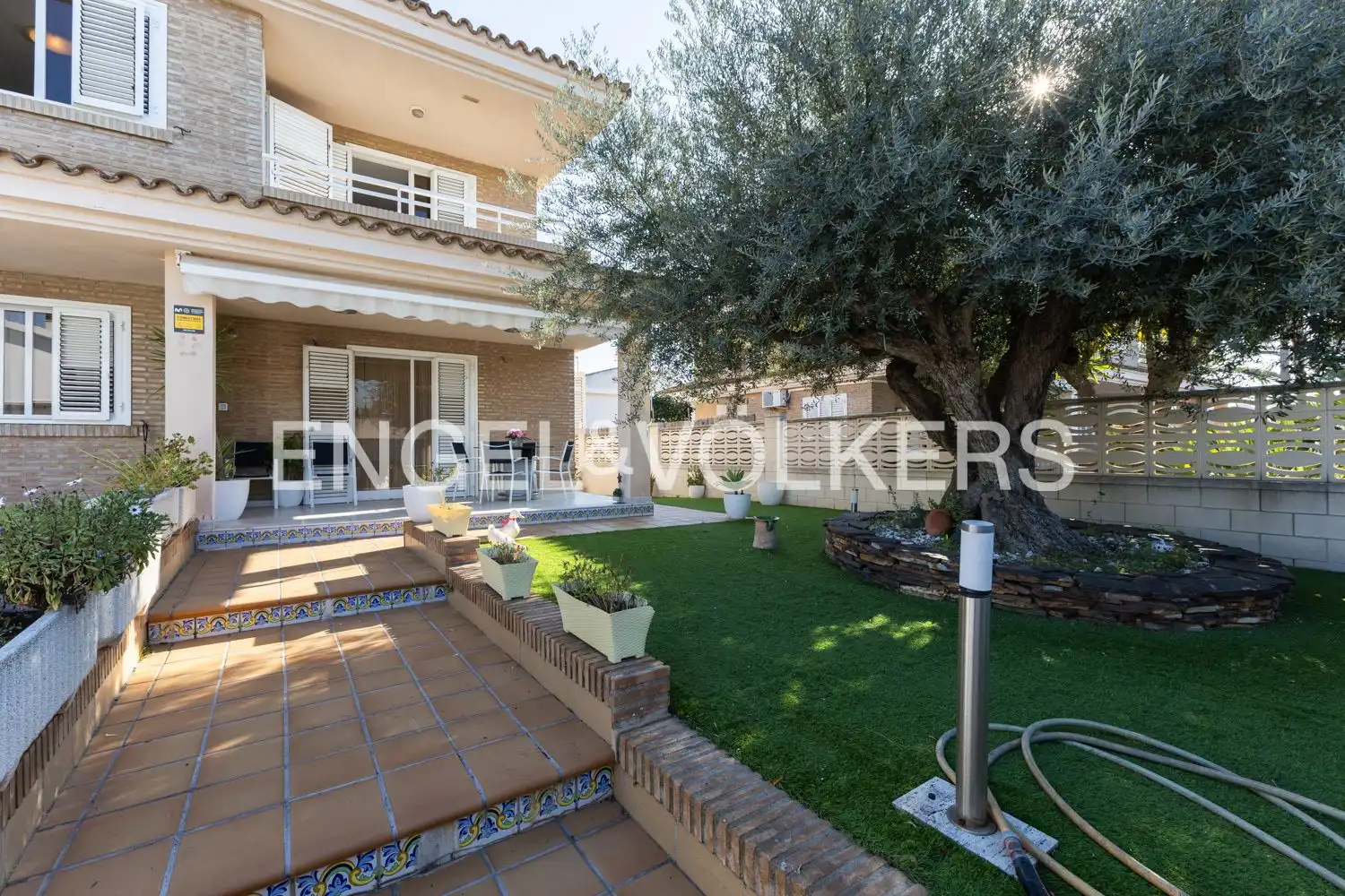 Vista exterior de Casa o chalet de alquiler en Benicasim / Benicàssim con Aire acondicionado, Calefacción y Jardín privado