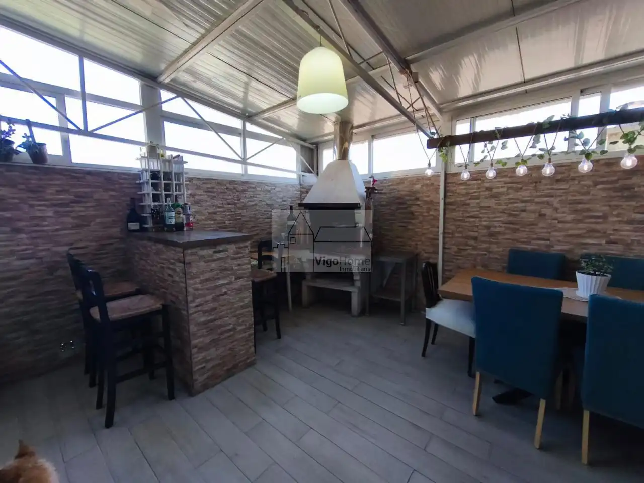 Terraza de Piso en venta en Vigo  con Calefacción, Terraza y Trastero