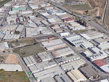 Industrial building for sale in Sur