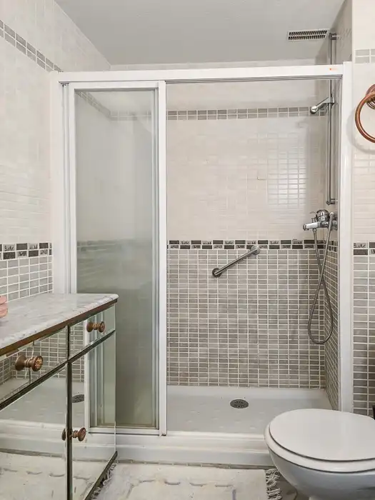 Badezimmer von Wohnung zum Verkauf in San Sebastián de los Reyes mit Klimaanlage, Heizung und Parkett