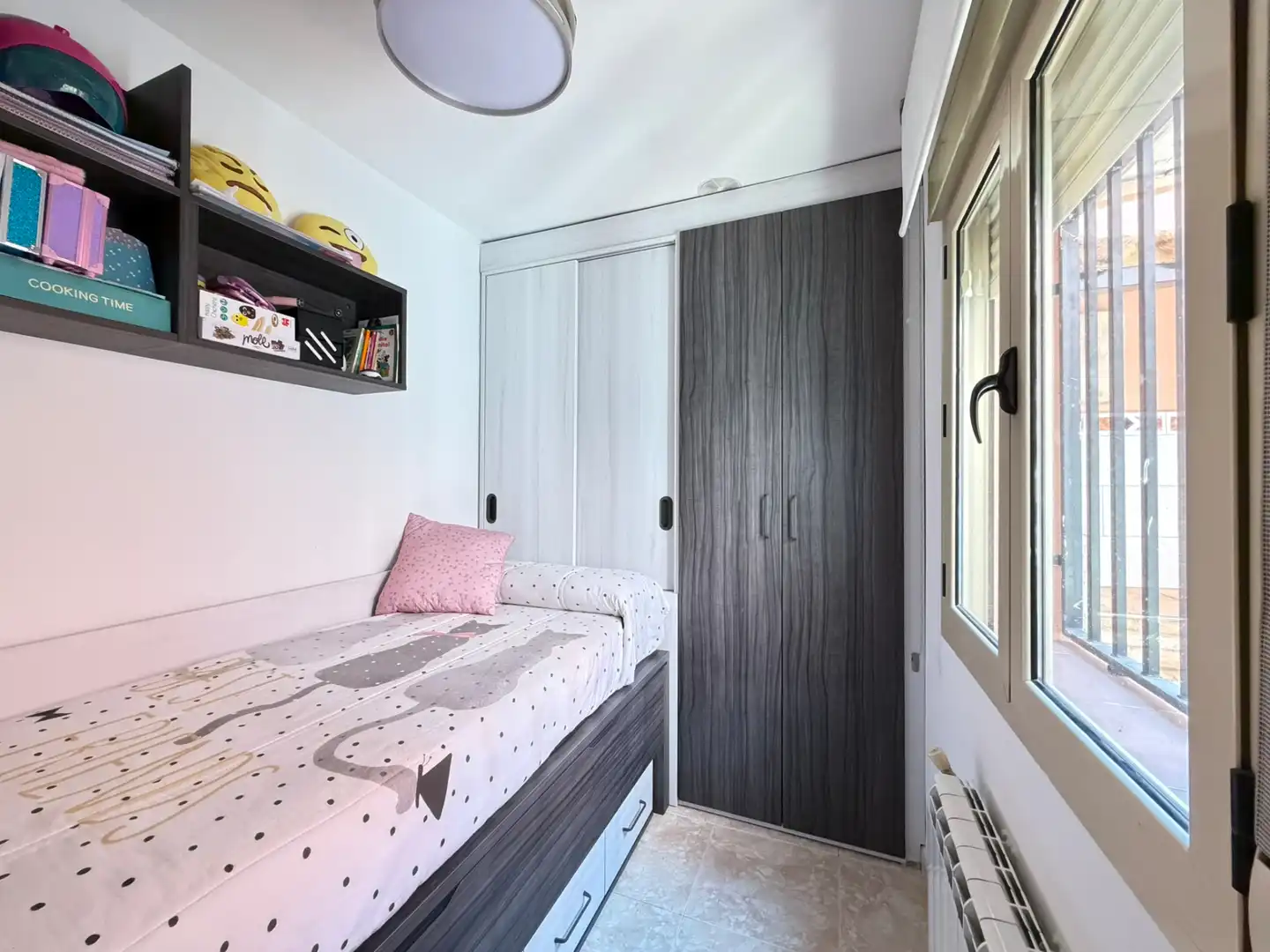 Dormitori de Casa o xalet en venda en Caspe amb Aire condicionat, Calefacció i Terrassa