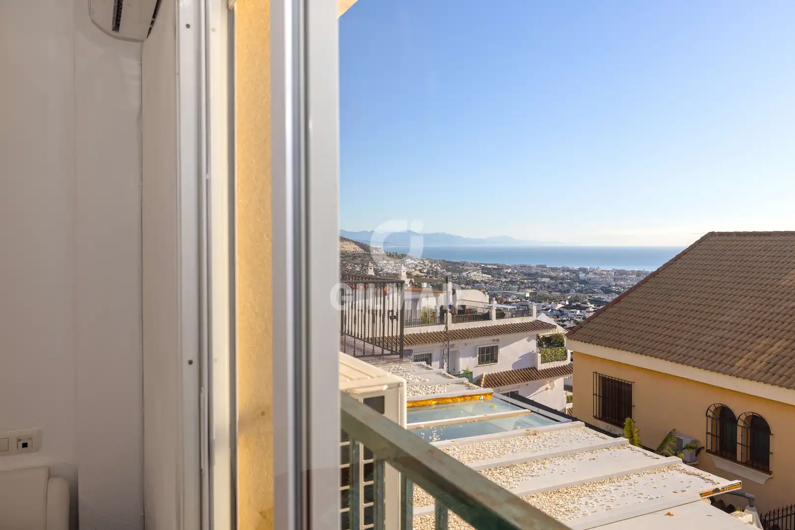 Exterior view of Detached homes for sale in Benalmádena  with Heating, Private garden and Swimming Pool