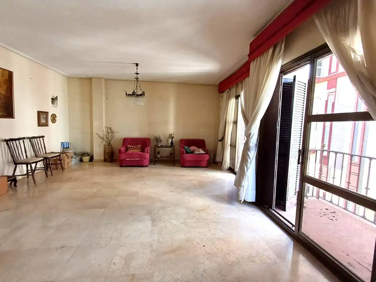 Sala de estar de Ático en venta en Huelva con Calefacción, Terraza y Balcón