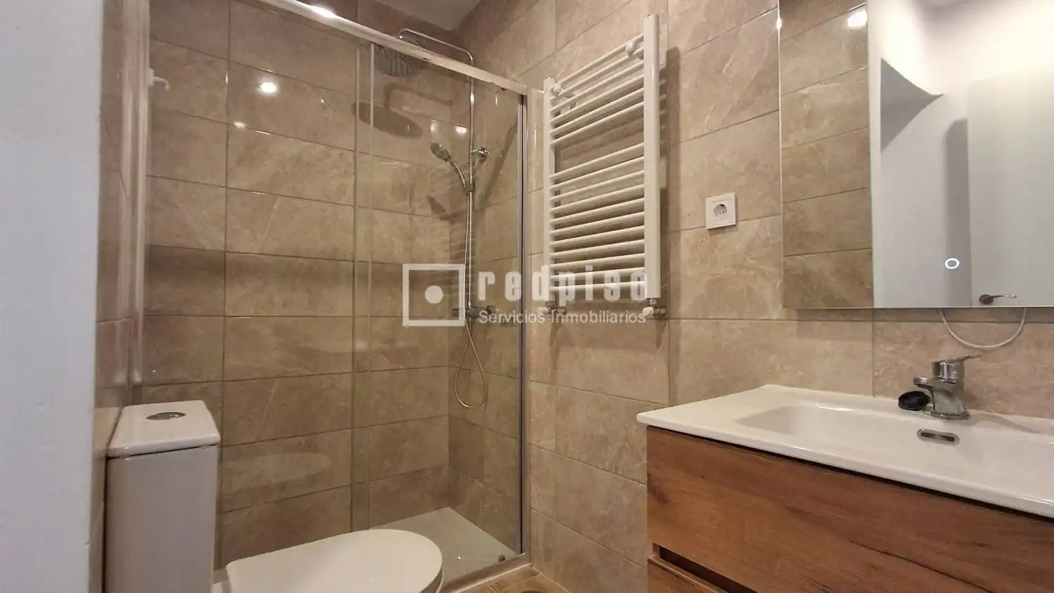 Flat with lift to rent in de Santa María de la Cabeza, imagen 8
