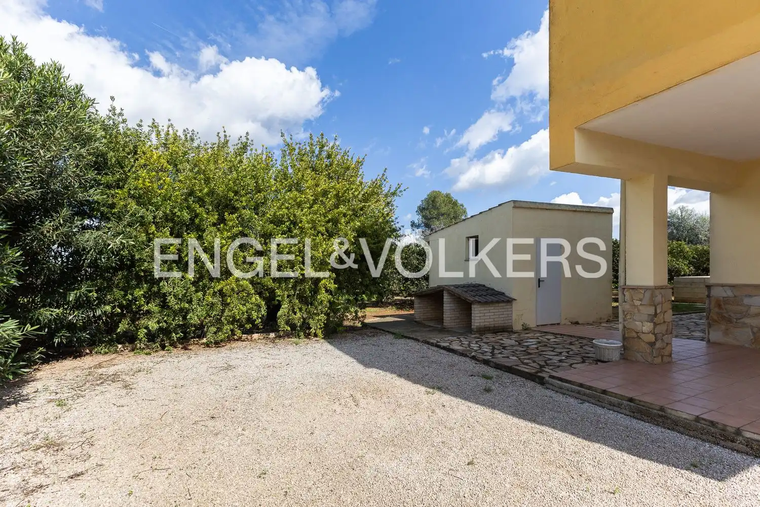 Casa o xalet en venda en La Pobla Llarga amb Calefacció i Jardí privat