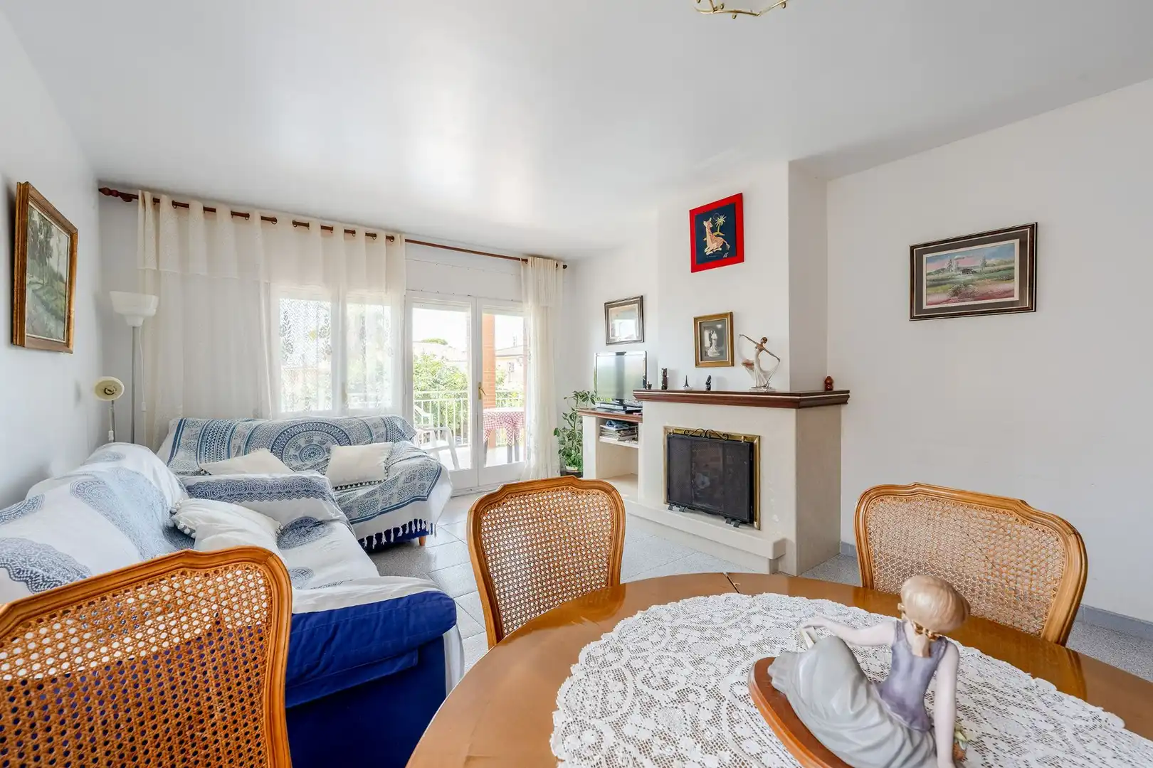 Living room of Houses for sale in Calafell  with Private garden, Terrace and Storage room