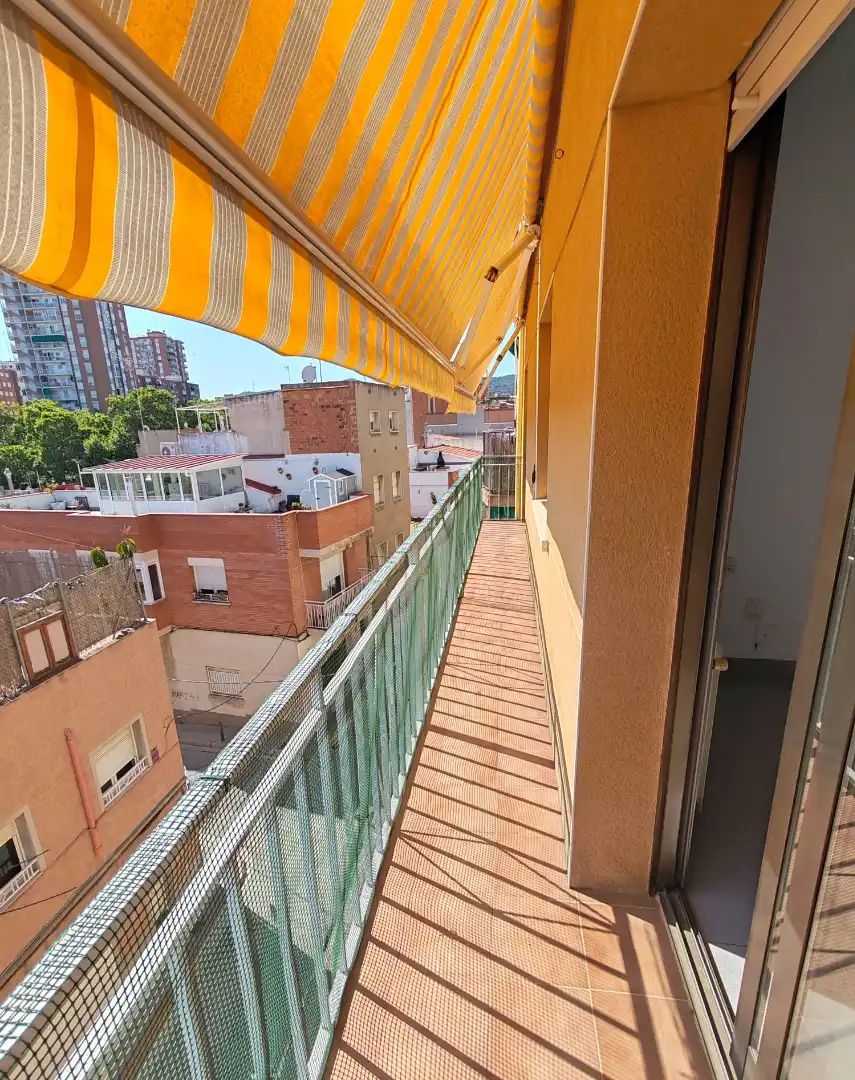 Terraza de Piso de alquiler en Badalona con Calefacción, Horno y Balcón
