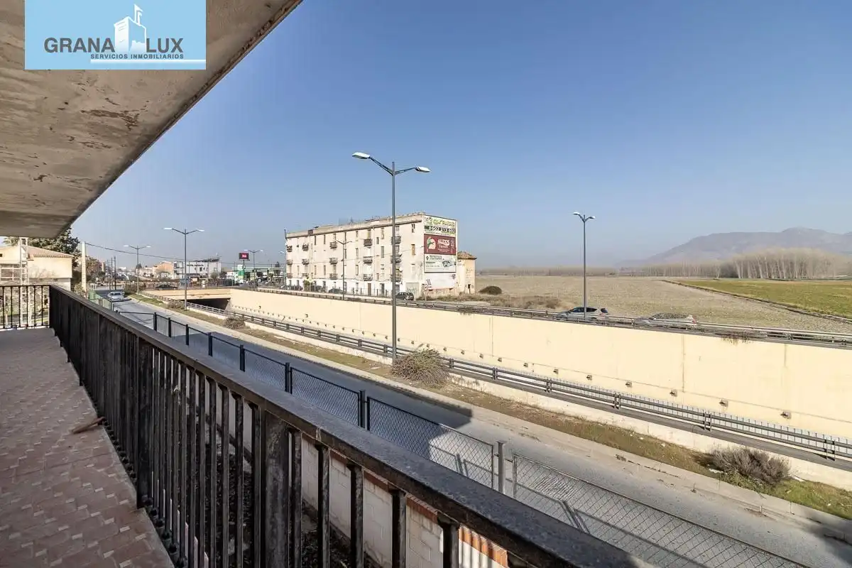 Casa rústica amb piscina en venda a Santa Fe, imagen 40