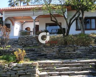 Exterior view of House or chalet for sale in El Bosque  with Air Conditioner, Private garden and Terrace