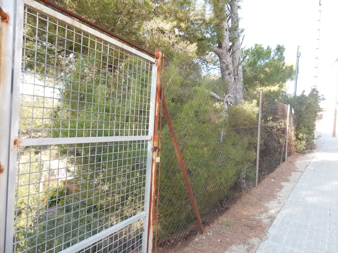 Terreny residencial en venda a Castellnou - Can Mir - Can Solà