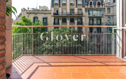 Vista exterior de Pis en venda en  Barcelona Capital amb Aire condicionat, Calefacció i Terrassa