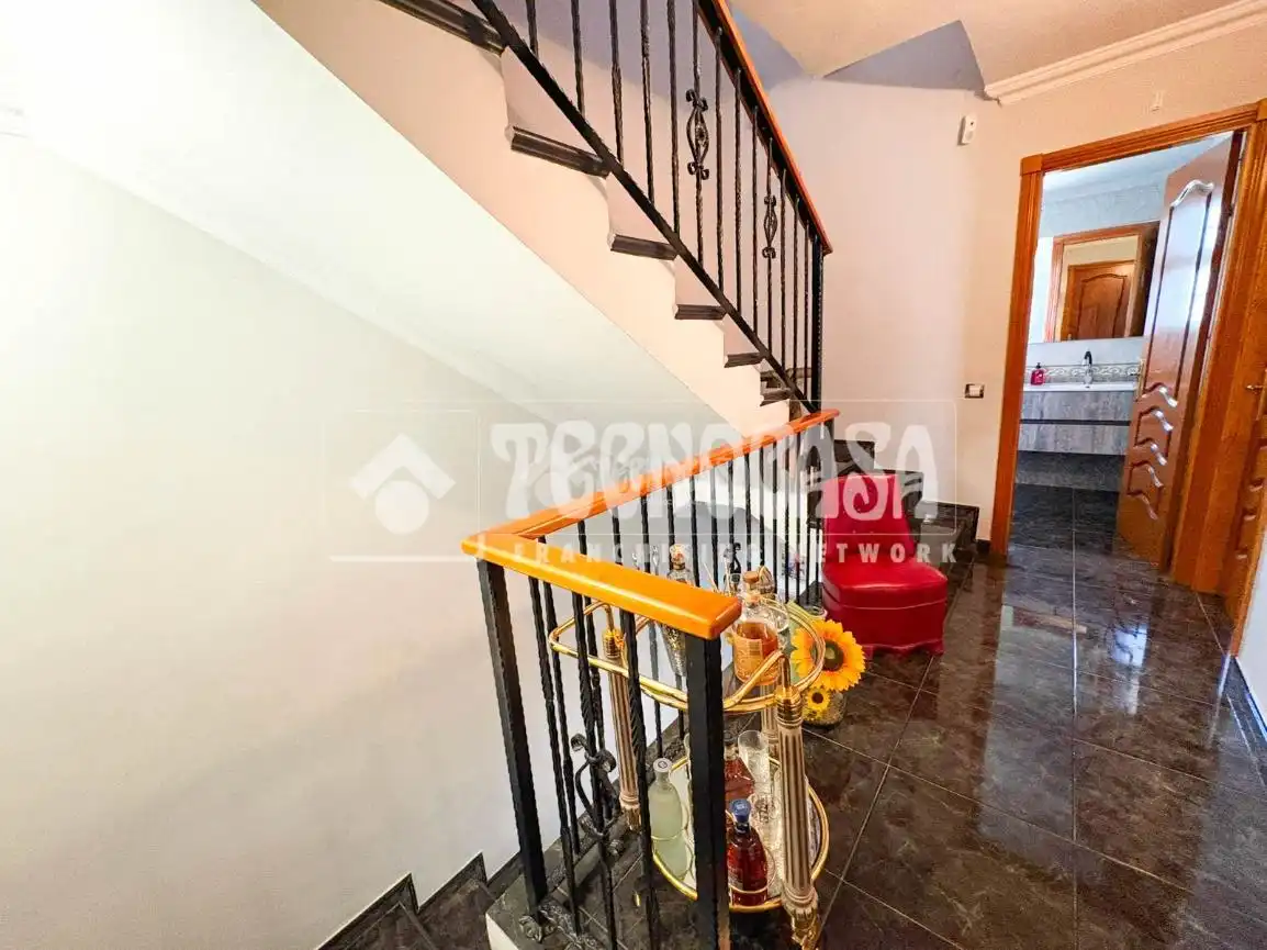 Detached homes for sale in Agüimes  with Balcony