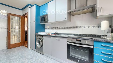 Foto 2 de Piso en venta en Centro - Ariz - Uribarri, Basauri