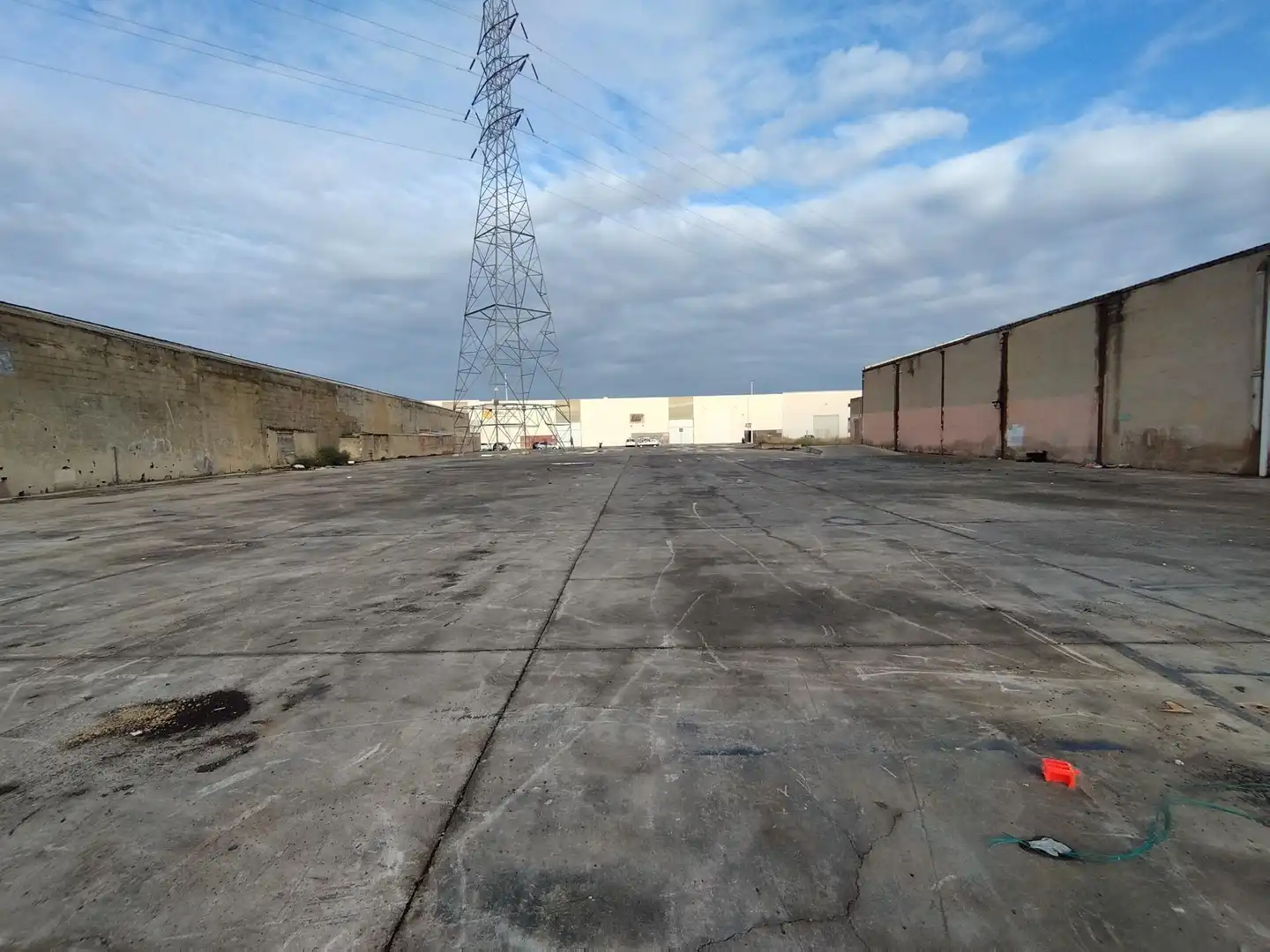 Aparcament de Terreny industrial en venda en Alboraya