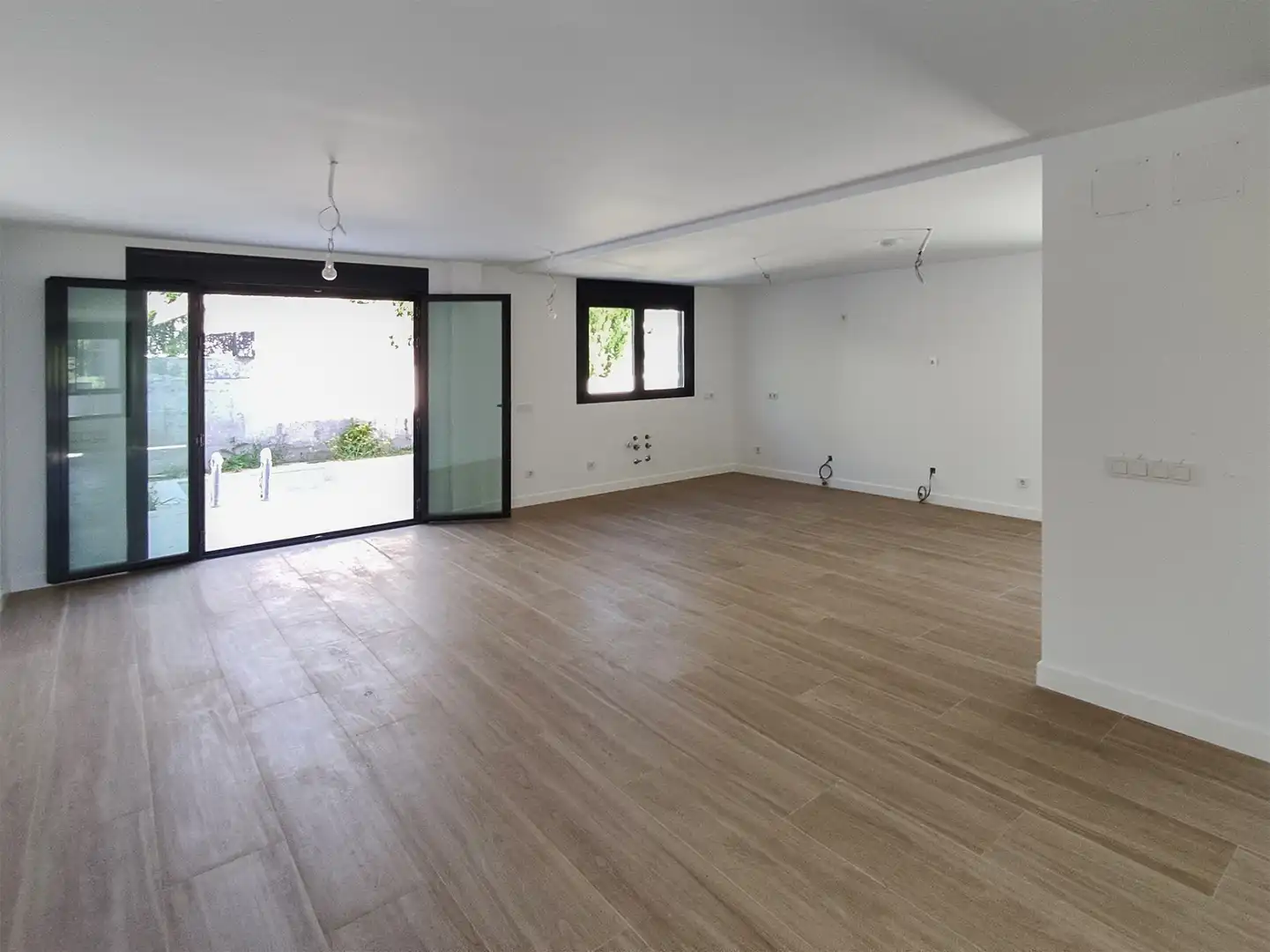 Neubau-Reihenhaus mit Pool zum Verkauf in Calle de San Juan Bautista 9, imagen 11