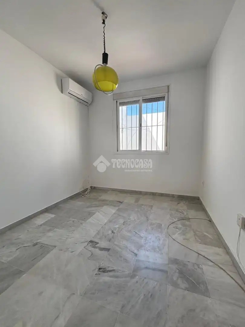 Bedroom of Detached homes for sale in Dos Hermanas
