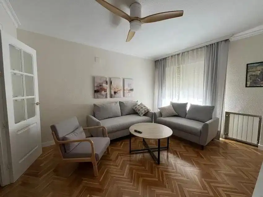 Sala d'estar de Pis en venda en Córdoba amb Aire condicionat i Traster