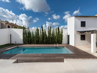 Swimming pool of House or chalet for sale in Marratxí  with Air Conditioner, Heating and Private garden