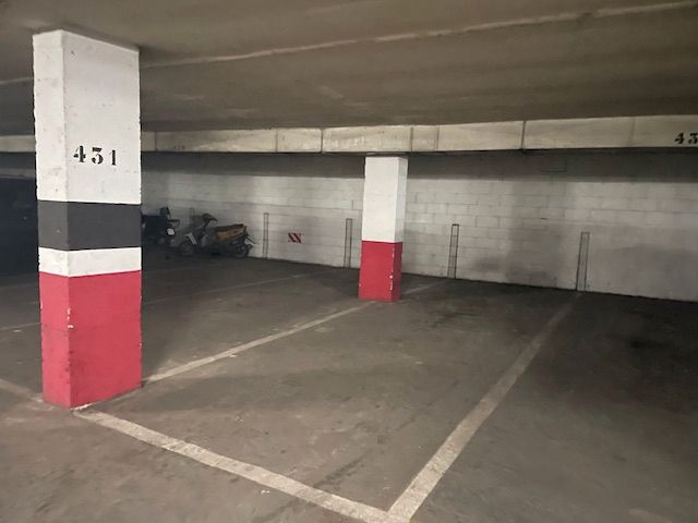 Parking of Garage to rent in  Madrid Capital  with Alarm