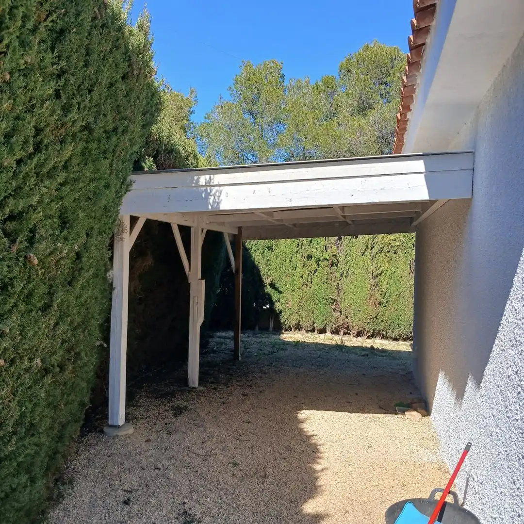 Parking de Casa o chalet en venta en La Nucia con Aire acondicionado, Calefacción y Jardín privado