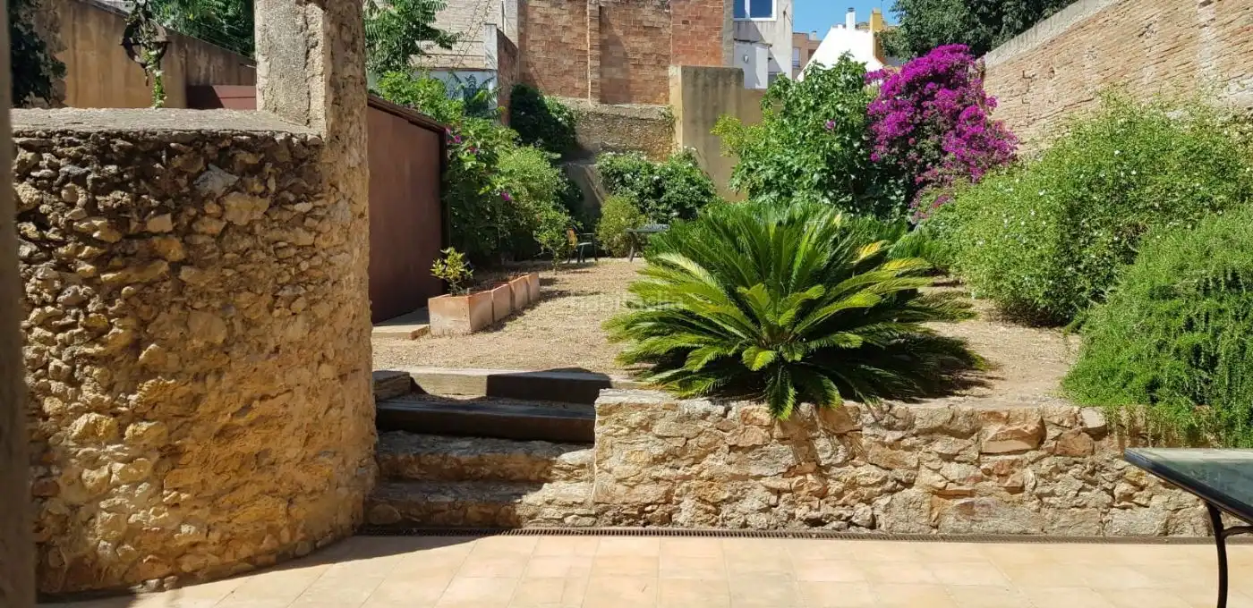 Landhaus mit Garten zum Verkauf in Vila de Palafrugell