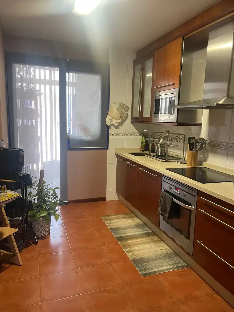 Cuina de Pis en venda en Culleredo amb Parquet, Traster i Moblat