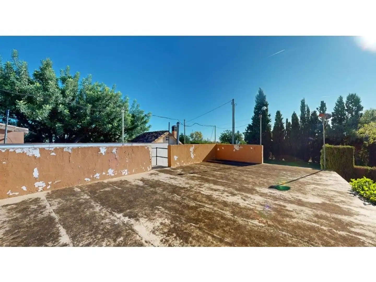 Jardí de Local en venda en Llíria amb Terrassa
